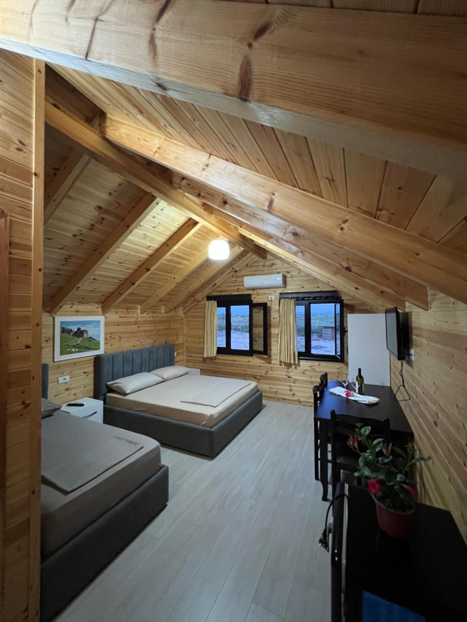 Beni Rooms Tale Lezhe Exterior photo